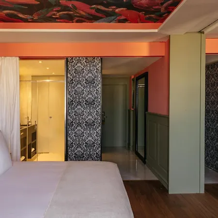 Colon Gran Melia - The Leading Of The World