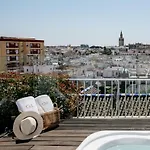 Colon, A Gran Melia - The Leading Of The World