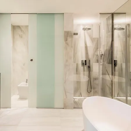 Hotel Colon Gran Melia - The Leading Of The World 5*