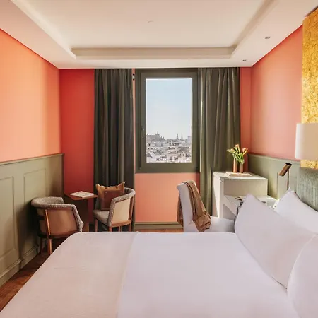 Colon, A Gran Melia - The Leading Of The World Отель Севилья