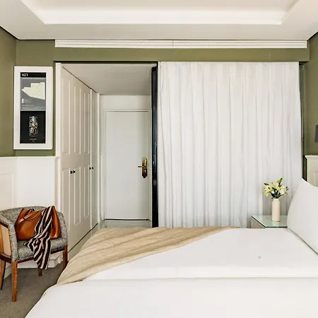Colon, A Gran Melia - The Leading Of The World Отель Севилья