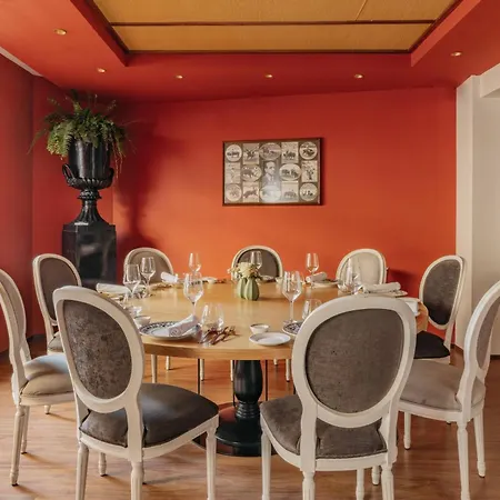 Colon, A Gran Melia - The Leading Of The World Hotell