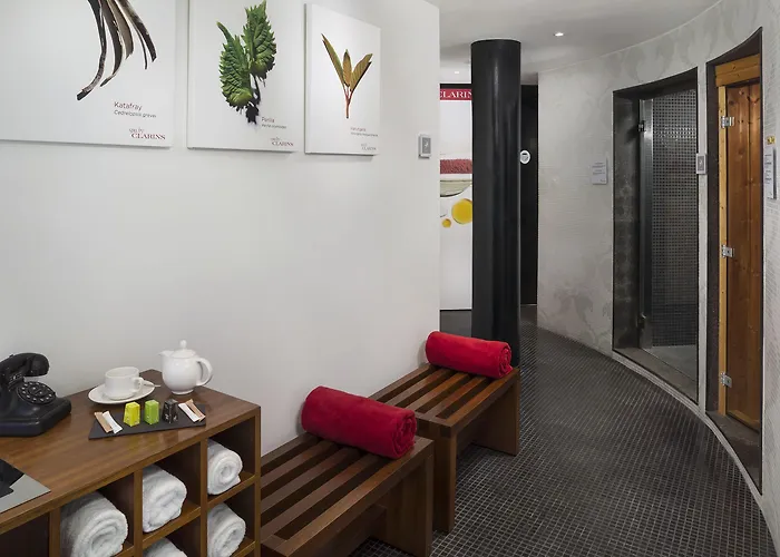 Colon Gran Melia - The Leading Of The World Отель Севилья