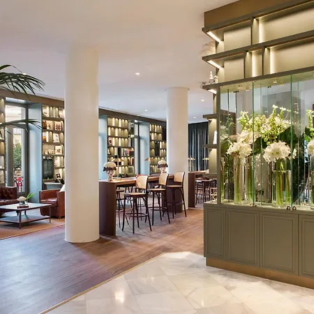 Colon Gran Melia - The Leading Of The World 5* Sewilla
