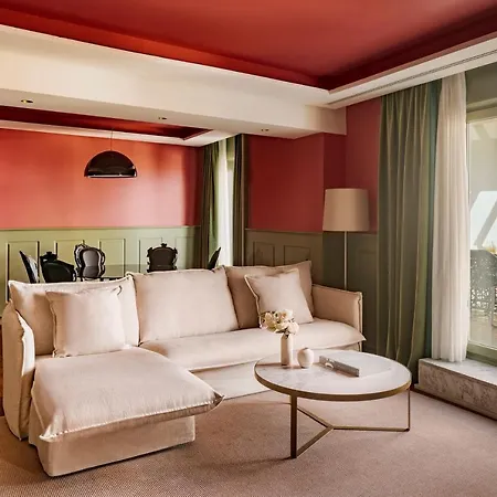 Colon Gran Melia - The Leading Of The World Sewilla